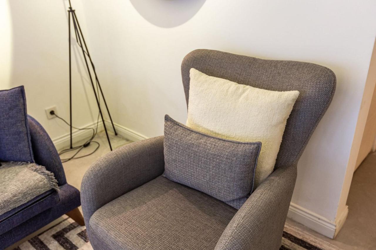 Excellent Flat With Lovely Backyard In Cihangir Istanbul Exterior foto